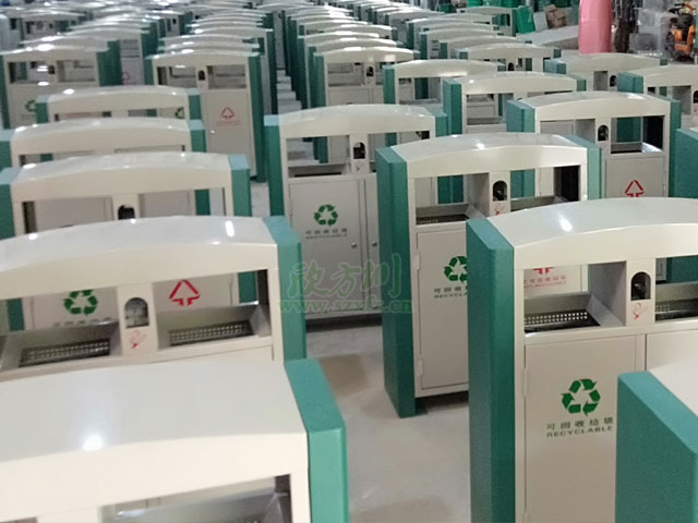 戶(hù)外鋼板垃圾桶廠家直銷(xiāo)湖北宜昌景區(qū)